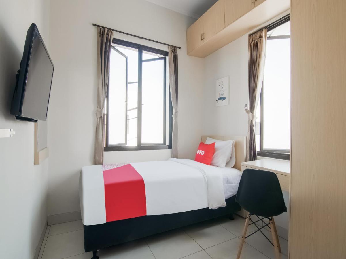 Oyo 3824 Columbus Residence J1 Telukjambe Εξωτερικό φωτογραφία
